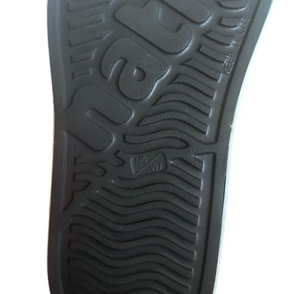 NWOT Natives Black Disney Mickey Mouse Slip Ons Size M5/W7 - Picture 6 of 6